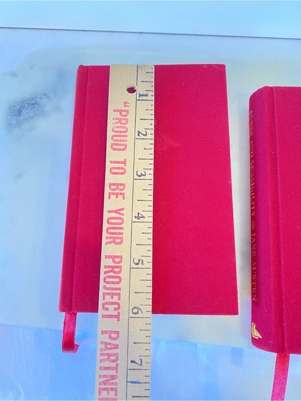 Collectors Library Set Of 2 Brontë Sisters Books Pocket Sized Red Fabric Bound - Picture 13 of 15